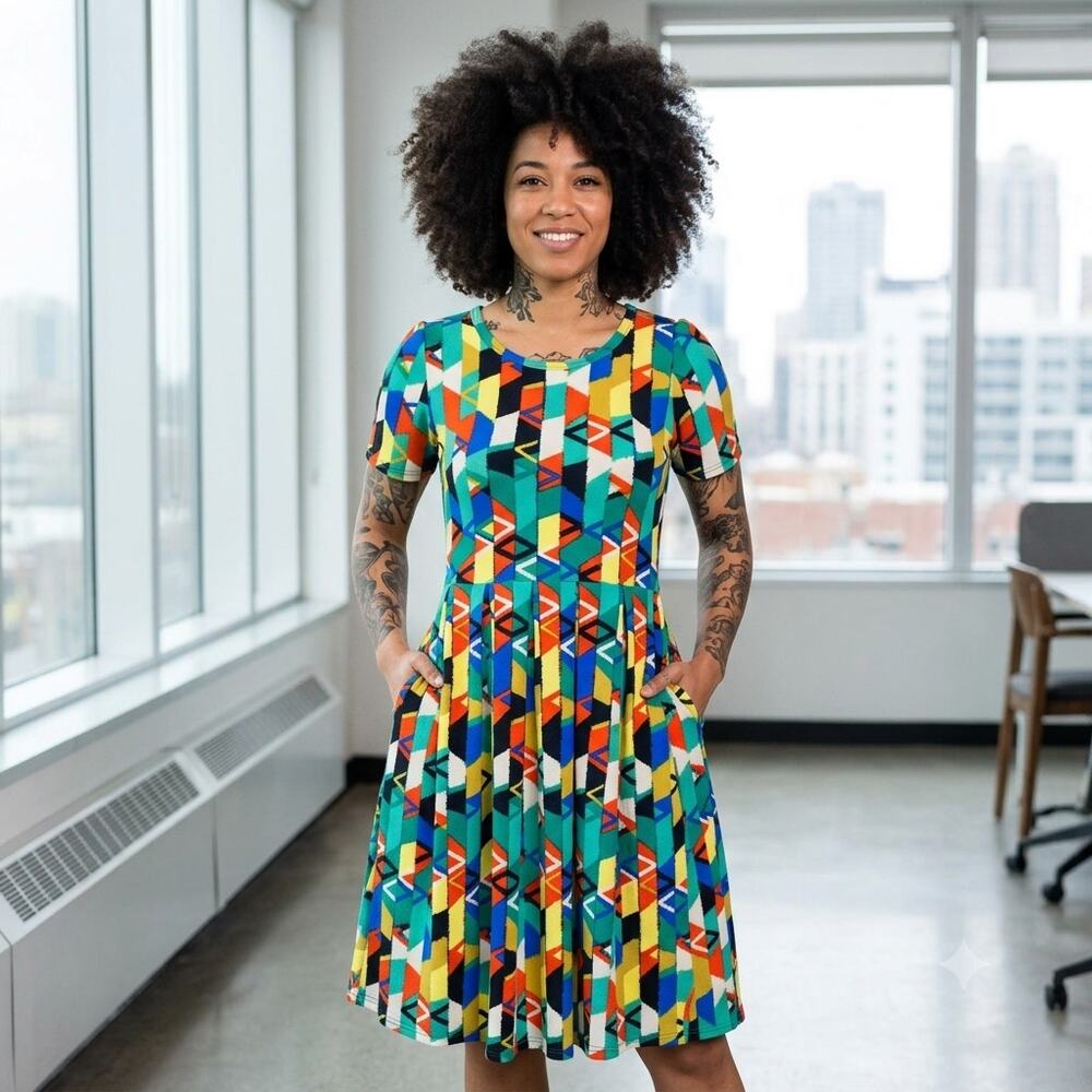 NEW LuLaRoe Amelia Dress XXS Geometric Fit Flare Pleated Stretch Pockets